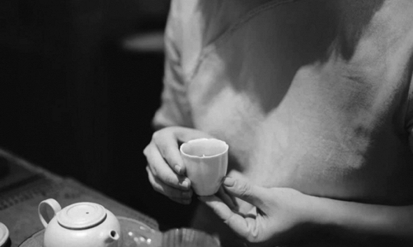 Trà hoa với người Hà Nội