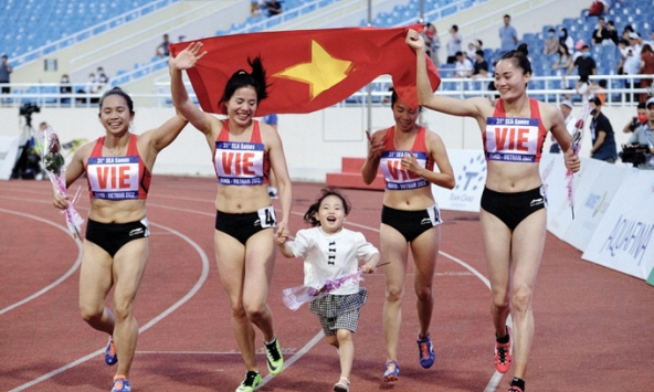 Những bà mẹ vô địch