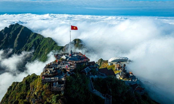 Sun World Fansipan Legend tung ưu đãi “khủng” cho người dân Lào Cai mới