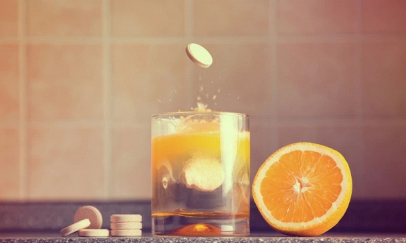 Vitamin C giúp bảo vệ phổi khỏi tổn thương do ô nhiễm không khí