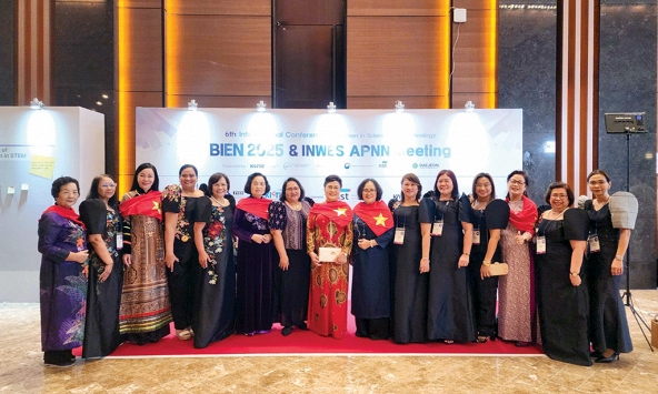 Hội Nữ trí thức Việt Nam là ngôi nhà trí tuệ hội tụ những tấm lòng vì khoa học, vì cộng đồng