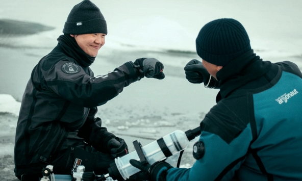 Chuyện về nữ khoa học gia kiếm tìm sự sống nơi biên thùy băng giá của Trái đất