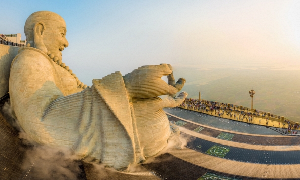 Núi Bà Đen cán mốc 4 triệu khách đi cáp treo trong 7 tháng đầu năm 2026