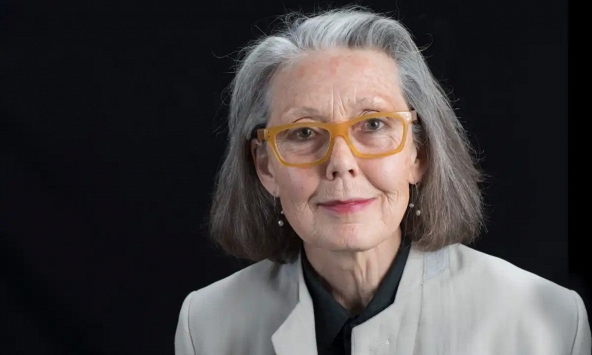 Giải Nobel Văn học 2026 thuộc về nhà thơ Anne Carson 