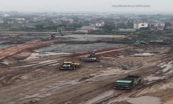 Cảnh tượng tiến độ 'khó tin' ở sân bay quốc tế 5 sao, trị giá hơn 196 tỷ đồng, cách Hà Nội 40km 