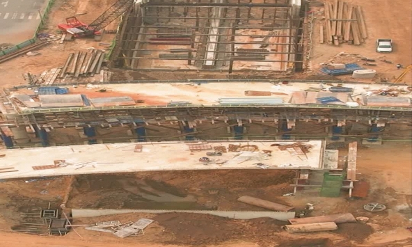 'Siêu nút giao' hơn 2.380 tỷ đồng ở Hà Nội thế nào sau 1 năm thi công?