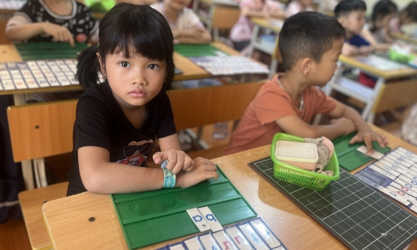Thí sinh người dân tộc thiểu số rất ít người, được hưởng chính sách ưu tiên cao nhất vào đại học