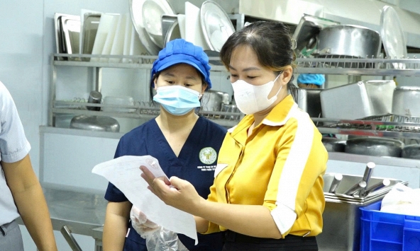 Thí điểm giám sát bữa ăn bán trú trên nền tảng số HanoiCheck