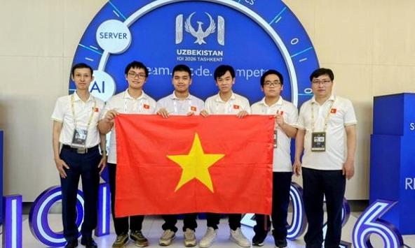 Đội tuyển học sinh Việt Nam trong tốp 8 quốc gia dẫn đầu tại Olympic Tin học quốc tế