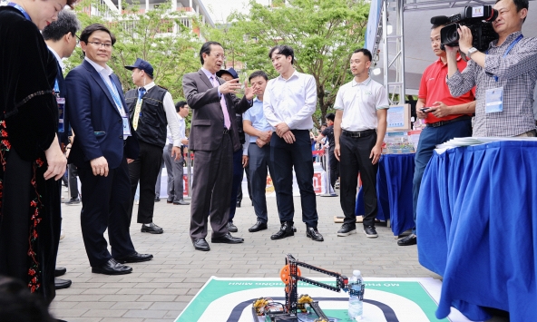 Bộ Giáo dục và Đào tạo: Yêu cầu cao ở tính liêm chính khoa học trong dự án nghiên cứu khoa học kỹ thuật của học sinh