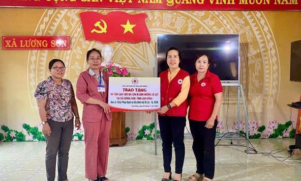 Hội Chữ thập đỏ tỉnh Lâm Đồng tiếp sức người dân vùng lũ